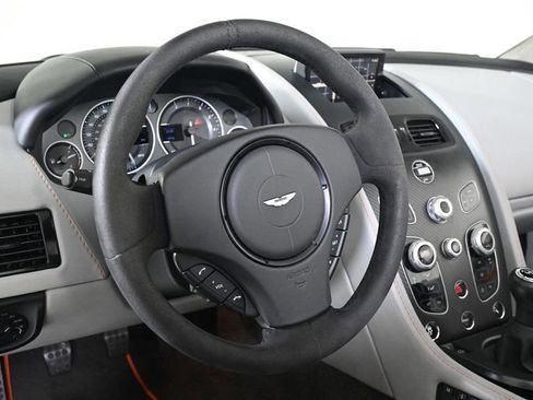 Used 2017 Aston Martin V12 Vantage S image 12
