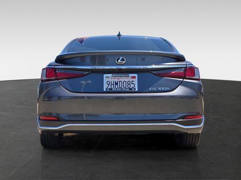 Used 2024 Lexus ES 300h w/ Premium Package FWD image 6