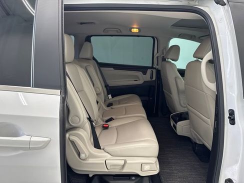 Used 2025 Honda Odyssey EX-L image 18