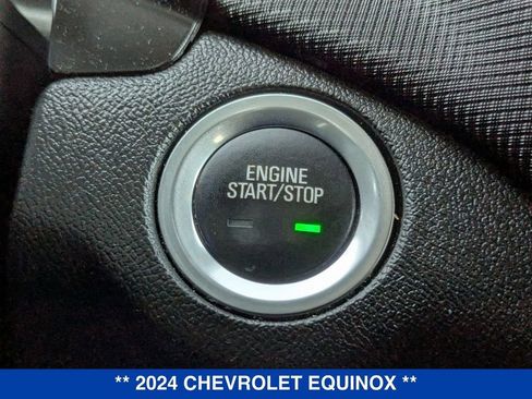 Used 2024 Chevrolet Equinox RS image 28