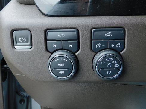 Used 2023 Chevrolet Silverado 1500 RST w/ Convenience Package II image 34