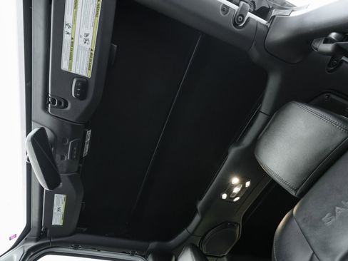 Used 2023 Jeep Wrangler Unlimited Sahara w/ Cold Weather Group image 22