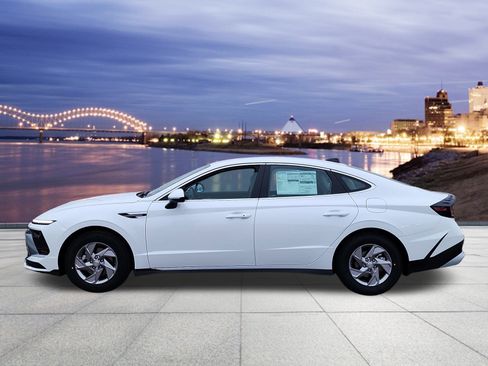 New 2026 Hyundai Sonata SE image 2