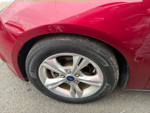 Used 2014 Ford Focus SE image 15