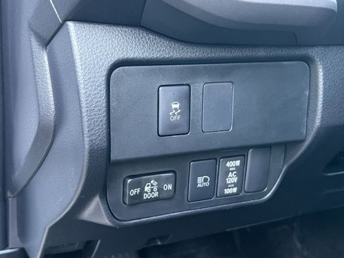 Used 2023 Toyota Tacoma TRD Sport image 26