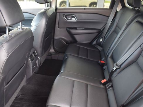 Used 2021 Nissan Rogue SV w/ Premium Package FWD image 48