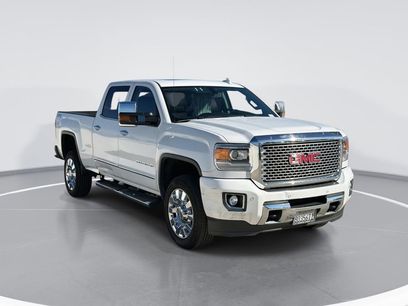 Used 2015 GMC Sierra 2500 Denali w/ Suspension Package, Off-Road