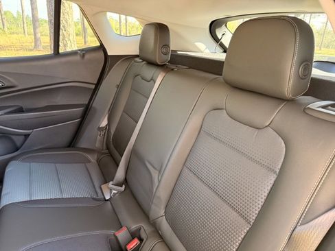New 2026 Chevrolet Trax LT w/ Driver Confidence Package image 29