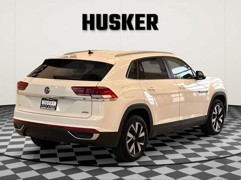 Used 2022 Volkswagen Atlas Cross Sport SE AWD/4WD image 9