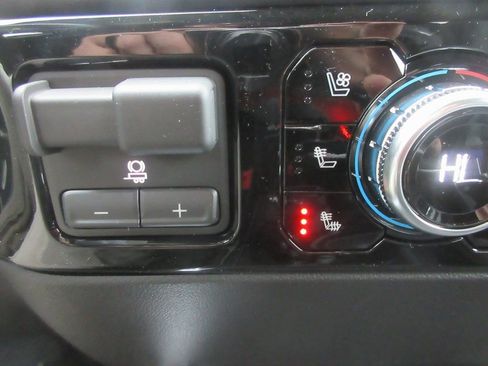 New 2026 GMC Sierra 1500 SLT w/ SLT Premium Plus Package image 20