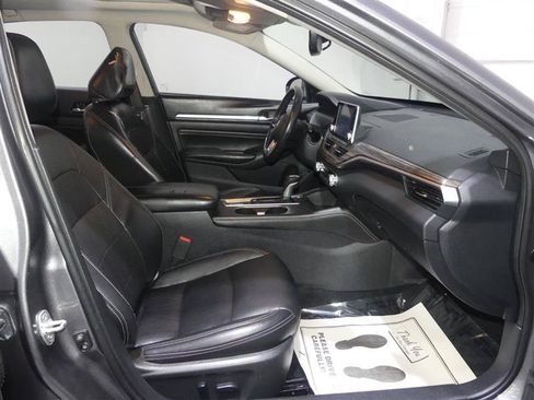 Used 2019 Nissan Altima 2.5 SL FWD image 22