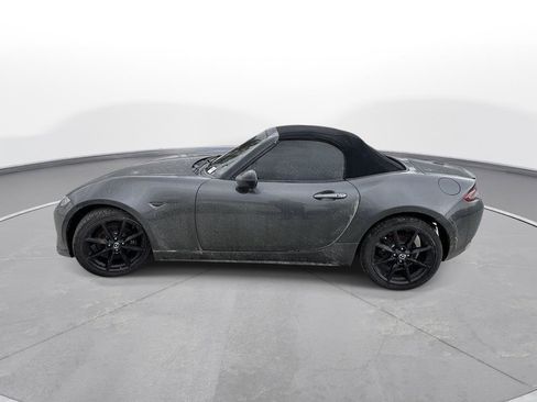 Used 2020 MAZDA MX-5 Miata Club image 7