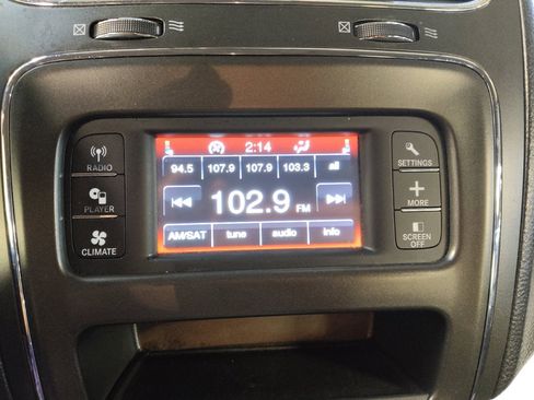 Used 2019 Dodge Journey SE w/ Connectivity Group FWD image 25