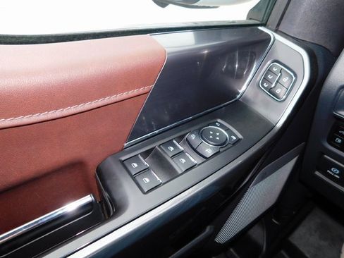 Used 2023 Ford F150 Lariat image 29