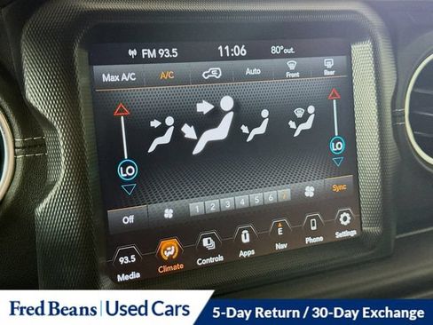 Used 2023 Jeep Wrangler Unlimited Sahara AWD/4WD image 23