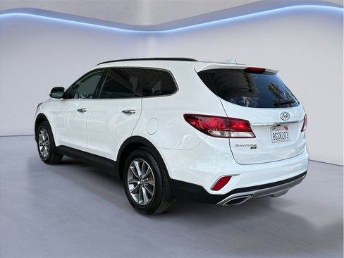 Used 2019 Hyundai Santa Fe XL SE w/ SE Premium Package 02 FWD image 4