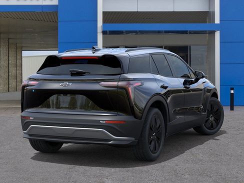 New 2026 Chevrolet Blazer EV LT image 4
