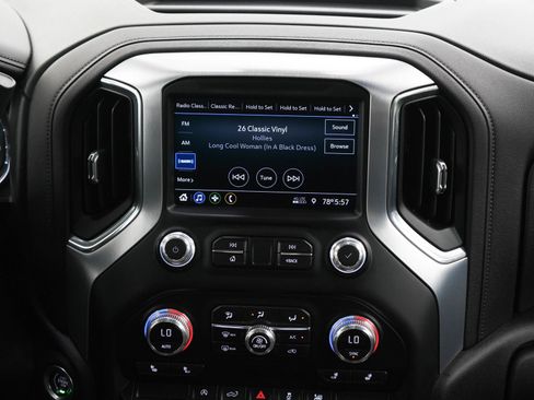 Used 2021 GMC Sierra 1500 SLE AWD/4WD image 15