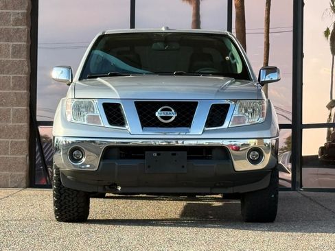 Used 2013 Nissan Frontier SL w/ Moonroof Pkg AWD/4WD image 20