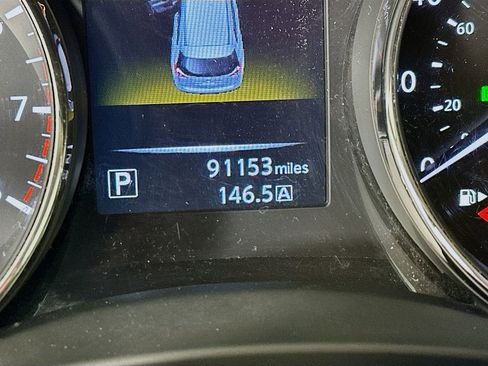 Used 2015 Nissan Rogue SV image 18