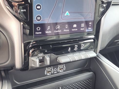 New 2026 RAM 1500 Lone Star AWD/4WD image 18