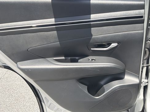 Used 2022 Hyundai Tucson SEL FWD image 23