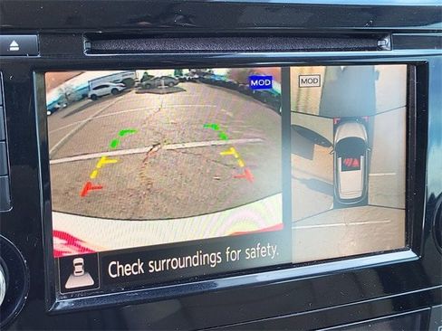 Used 2021 Nissan Rogue Sport SL w/ Premium Package image 15