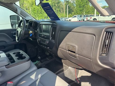 Used 2019 Chevrolet Silverado 2500 W/T w/ WT Convenience Package AWD/4WD image 29