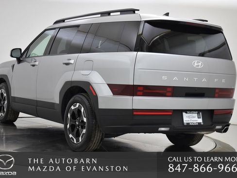 Used 2025 Hyundai Santa Fe SEL image 18