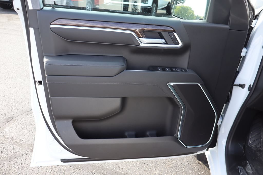 New 2026 Chevrolet Silverado 1500 LT AWD/4WD image 4