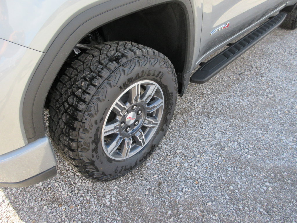 New 2026 GMC Sierra 1500 AT4 w/ AT4 Premium Package AWD/4WD image 12