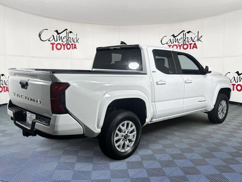 Used 2026 Toyota Tacoma SR5 RWD image 7
