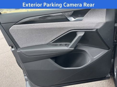 New 2026 Volkswagen Tiguan S image 7