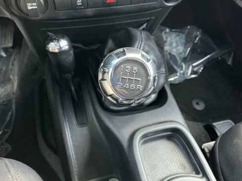 Used 2016 Jeep Wrangler Sport w/ Quick Order Package 23S AWD/4WD image 22
