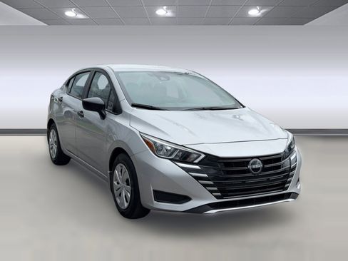 Used 2024 Nissan Versa S w/ Trunk Package image 7