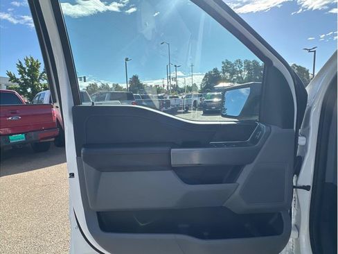 Used 2022 Ford F150 XLT w/ Equipment Group 301A Mid AWD/4WD image 15