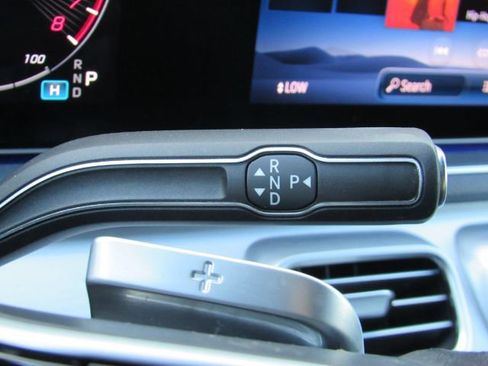 Used 2024 Mercedes-Benz GLE 450e 4MATIC image 43