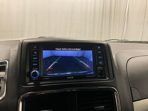 Used 2018 Dodge Grand Caravan GT FWD image 8