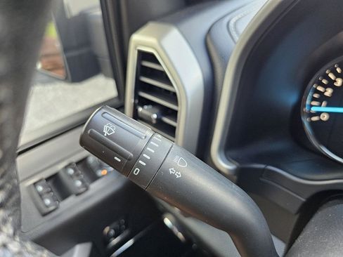 Used 2020 Ford F150 Lariat AWD/4WD image 41