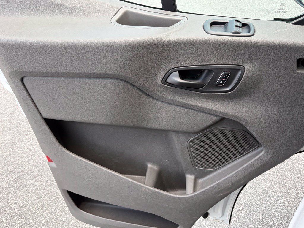 Used 2024 Ford Transit 250 148 Medium Roof Extended AWD w/ Load Area Protection Package image 24