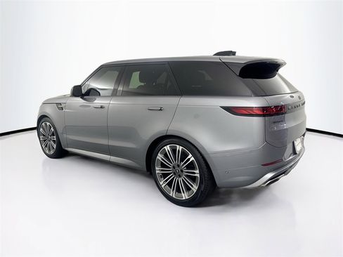 Used 2024 Land Rover Range Rover Sport Dynamic SE image 7