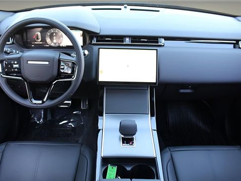 Used 2025 Land Rover Range Rover Velar Dynamic SE image 14