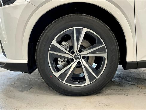 New 2026 Lexus RX 350h AWD/4WD image 12