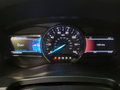 Used 2016 Ford Explorer XLT w/ Equipment Group 202A image 23