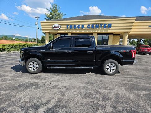 Used 2017 Ford F150 XLT AWD/4WD image 3