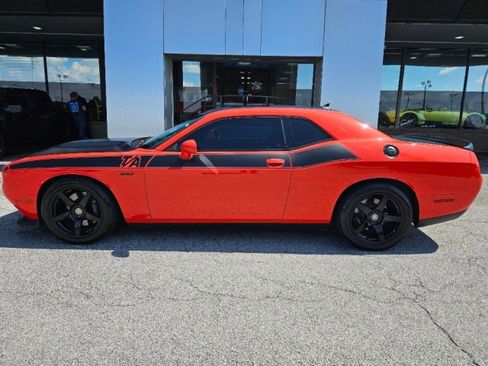 Used 2020 Dodge Challenger R/T Scat Pack w/ T/A Package image 3