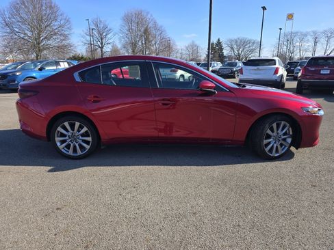 Used 2022 MAZDA MAZDA3 s image 17