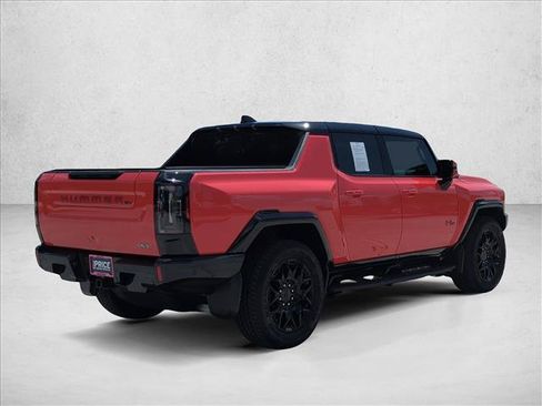 Used 2025 GMC Hummer EV 2X w/ LPO, Illumination Package AWD/4WD image 5