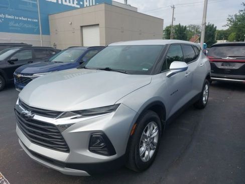 Used 2021 Chevrolet Blazer LT FWD image 4
