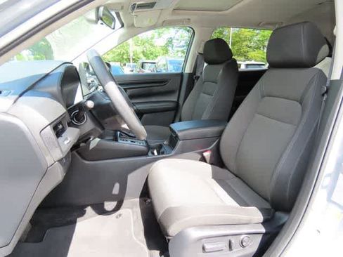 Used 2024 Honda CR-V EX image 12